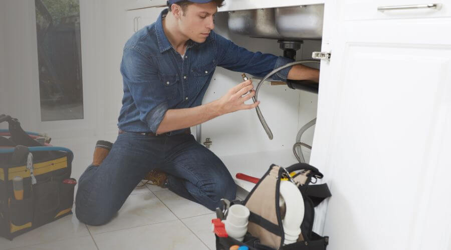 Local tankless water heater installation in Green City, MO